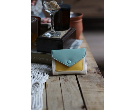 Mint Limon Çift Renk Düğme Detaylı Mini Cüzdan