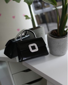 Siyah Kare Taş Toka Detaylı Tutmalı Abiye El Omuz Çantası