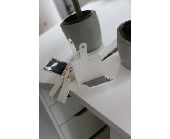 Kadın Beyaz Maskot Kartlık Cüzdan 