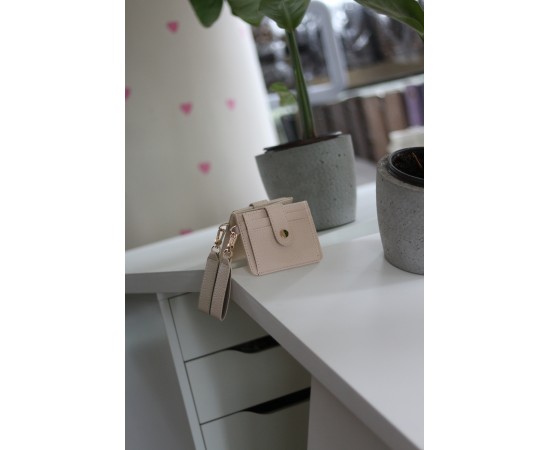 Kadın Krem Maskot Kartlık Cüzdan Kadın Krem Maskot Kartlık Cüzdan