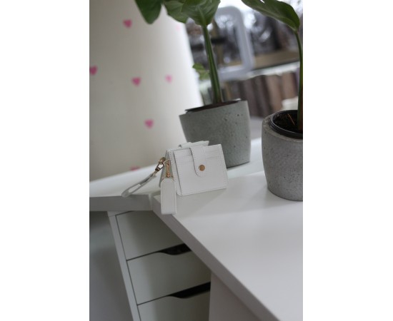 Kadın Beyaz Maskot Kartlık Cüzdan Kadın Beyaz Maskot Kartlık Cüzdan