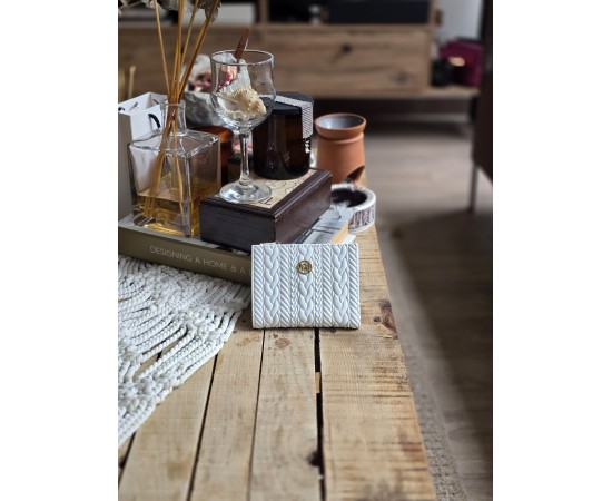 Beyaz Dokuma Desen Kare Kartlık Detaylı Cüzdan