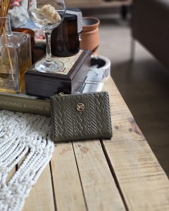 Haki Yeşil Dokuma Desen Kare Kartlık Detaylı Cüzdan