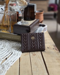 Acı Kahve Dokuma Desen Kare Kartlık Detaylı Cüzdan