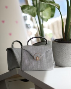 Silver Simli Oval Gold Aksesuarlı Taşlı Tutma Kulplu Abiye El Çantası