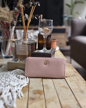 Pudra Dokulu Slim Kartlık Detaylı Cüzdan