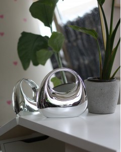  Kadın Silver Metalik Oval Tutmalı Mika Kalıp Abiye El Çantası