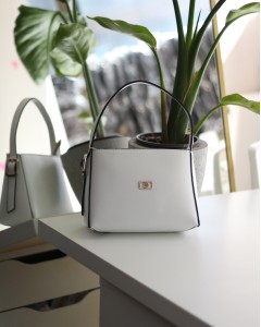 Beyaz Dokulu Tutma Saplı El Omuz Çantası