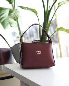 Bordo Dokulu Tutma Saplı El Omuz Çantası