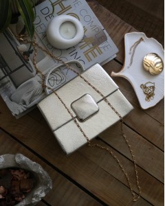 Silver Parlak Kare Tokalı Taş Tutma Saplı El Çantası