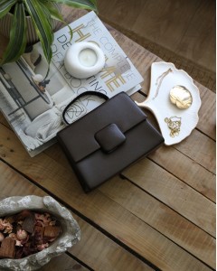 Acı Kahve Kare Tokalı Taş Tutma Saplı El Çantası