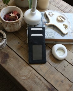 Kadın Siyah Gerçek Deri Fermuar Detaylı Kartlık