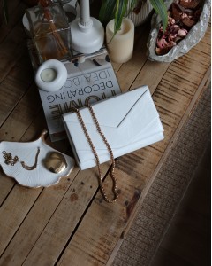 Kadın Beyaz Rugan Zarf Kutu Omuz Çantası