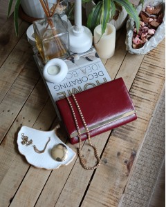 Kadın Bordo Rugan Şerit Detaylı Zincirli Omuz Çantası