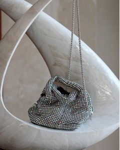 RGB Taşlı Çift Saplı Zincirli Abiye Çanta