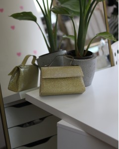 Light Gold Simli Tutma Detaylı Abiye Omuz Çantası