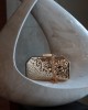 Gold Metal Köşeli Zincirli Omuz Çantası Gold Metal Köşeli Zincirli Omuz Çantası