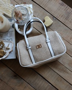 Beyaz Hasır Doku Çift Şeritli El Omuz Çantası