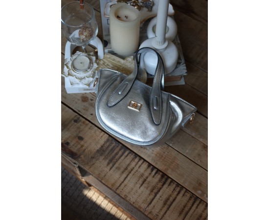 Silver Tutma Saplı Pouch El Çantası