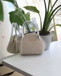 Beyaz Hasır Doku Çift Saplı Askılı Omuz Çantası