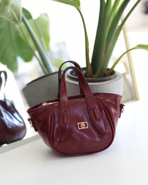 Bordo  Rugan Tutma Saplı Pouch El Çantası