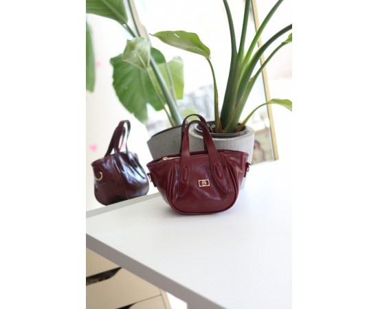 Bordo  Rugan Tutma Saplı Pouch El Çantası