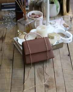 taba saten taş tutma detaylı abiye omuz çantası