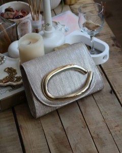 gold çizgi doku tutma aksesuarlı abiye el çantası gold çizgi doku tutma aksesuarlı abiye el çantası