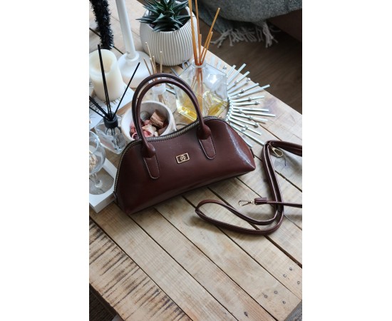 acı kahverengi parlak çift fermuar detaylı el omuz çantası