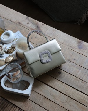 Gold Parlak Kare Taş Toka Aksesuarlı Taşlı Tutma Kulplu Abiye El Çantası Omuz Çantası