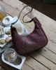 Bordo taş işleme askılı omuz çantası Bordo taş işleme askılı omuz çantası