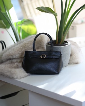 Siyah mini boy gold toka detaylı el omuz çantası 