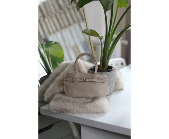 krem süet mini boy gold toka detaylı el omuz çantası 