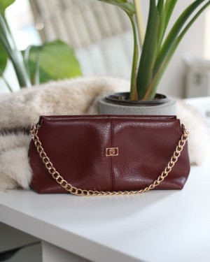 Bordo zincir aksesuar detaylı el & omuz çantası 