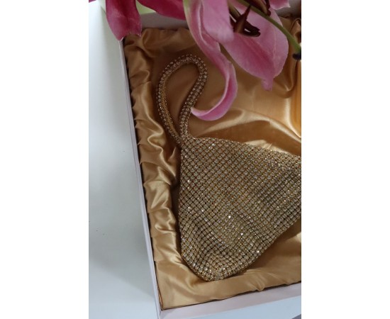 Gold taşlı üçgen form abiye el çantası 