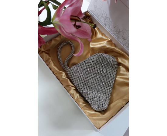 silver taşlı üçgen form abiye el çantası 