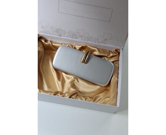  silver metal aksesuar detaylı zincirli slim abiye el omuz çantası