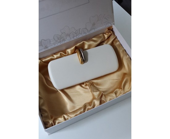  Beyaz metal aksesuar detaylı zincirli slim abiye el omuz çantası