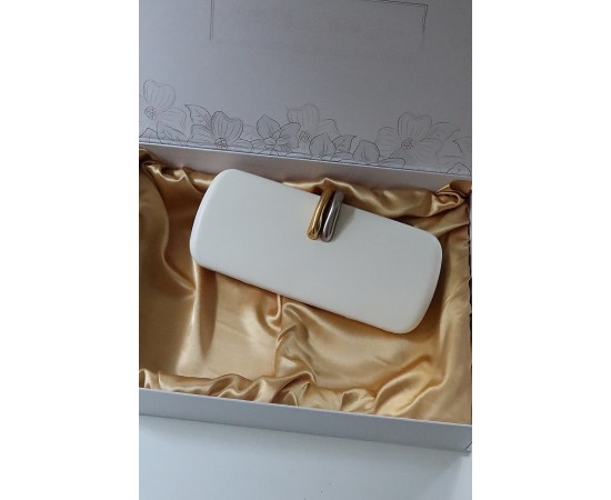  Beyaz metal aksesuar detaylı zincirli slim abiye el omuz çantası