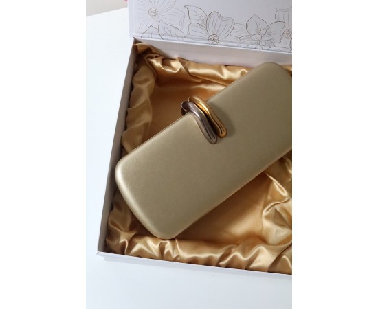 Gold metal aksesuar detaylı zincirli slim abiye el omuz çantası