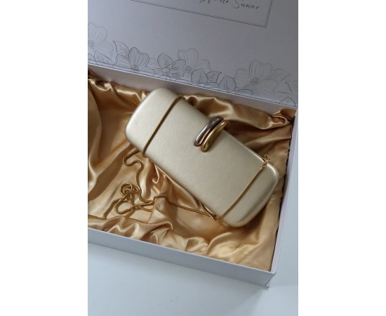 Gold metal aksesuar detaylı zincirli slim abiye el omuz çantası