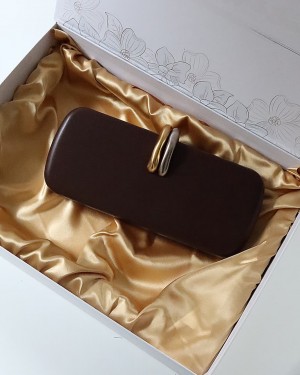 Acı kahve metal aksesuar detaylı zincirli slim abiye el omuz çantası