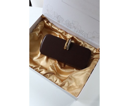 Acı kahve metal aksesuar detaylı zincirli slim abiye el omuz çantası Acı kahve metal aksesuar detaylı zincirli slim abiye el omuz çantası