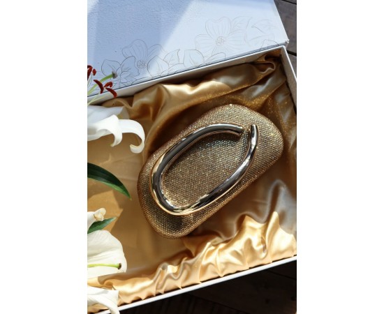 Gold Taşlı Mika Tutma Aksesuarlı Zincirli Omuz Çantası