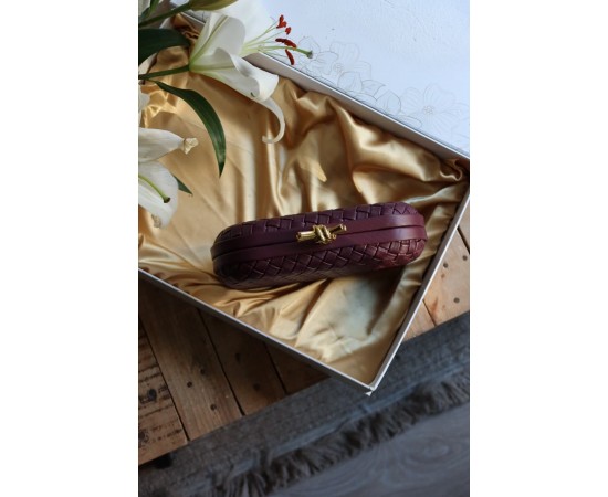 Bordo Baklava Desenli Metal Aksesuar Detaylı Kasa Abiye Çanta