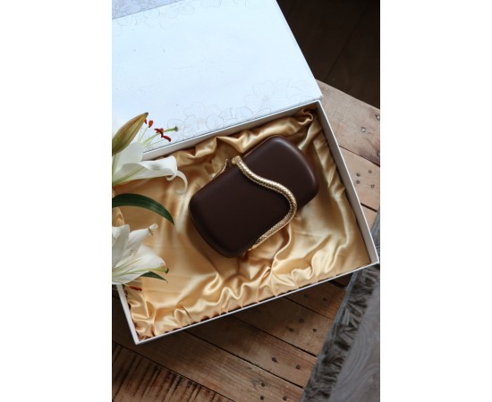 Acı kahve yılan aksesuar detaylı kasa zincirli abiye çanta 