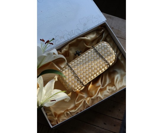 Gold  saten slim baklava desenli kasa abiye el çantası