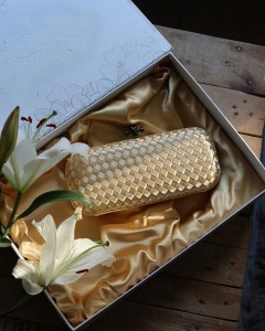 Gold  saten slim baklava desenli kasa abiye el çantası