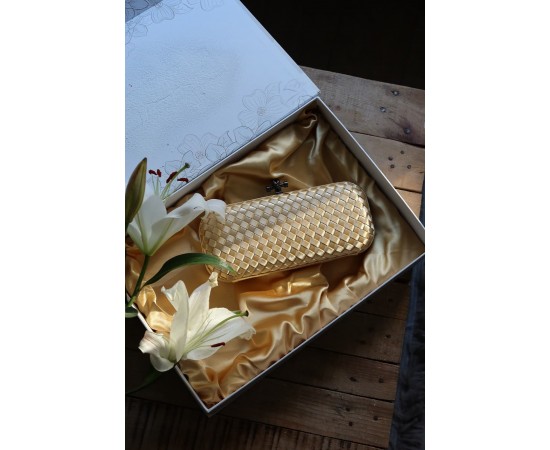 Gold  saten slim baklava desenli kasa abiye el çantası
