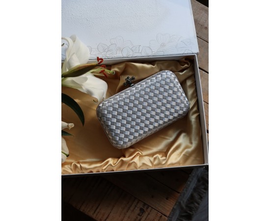 Silver Saten Standart Baklava Desenli Kasa Abiye El Çantası